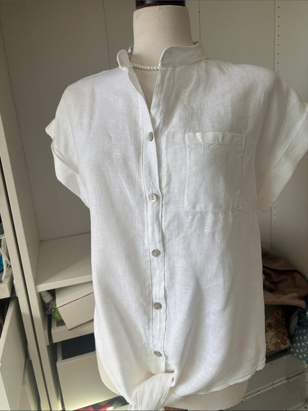 Scandal 100% Linen Blouse waist Tie Short Sleeve made in ltaly.